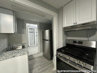 273 Maverick St Unit 2, Boston, MA 02128