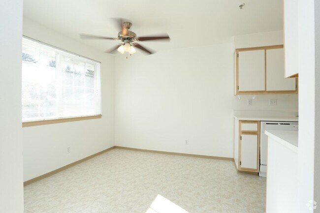 Parkhurst Apartments, Bremerton, WA 98310 - photo 7