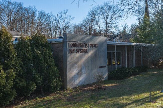Lorraine D Foster Day School at 1861 Whitney, Hamden, CT is a great school.