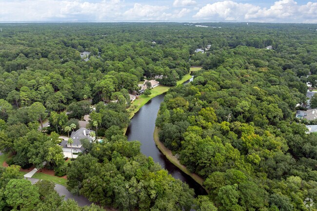 Indigo Run is central to everything Hilton Head Island has to offer.