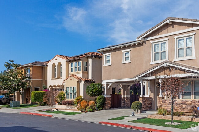 Stylish homes on quiet streets are features of Alamitos Ridge.