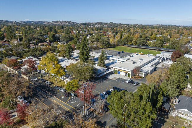 Sequoia Elementary School opened in July 1980.