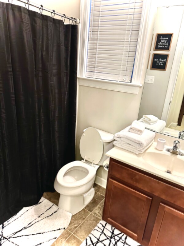 4322 Hubbard Rd, Charlotte, NC 28269 - photo 5