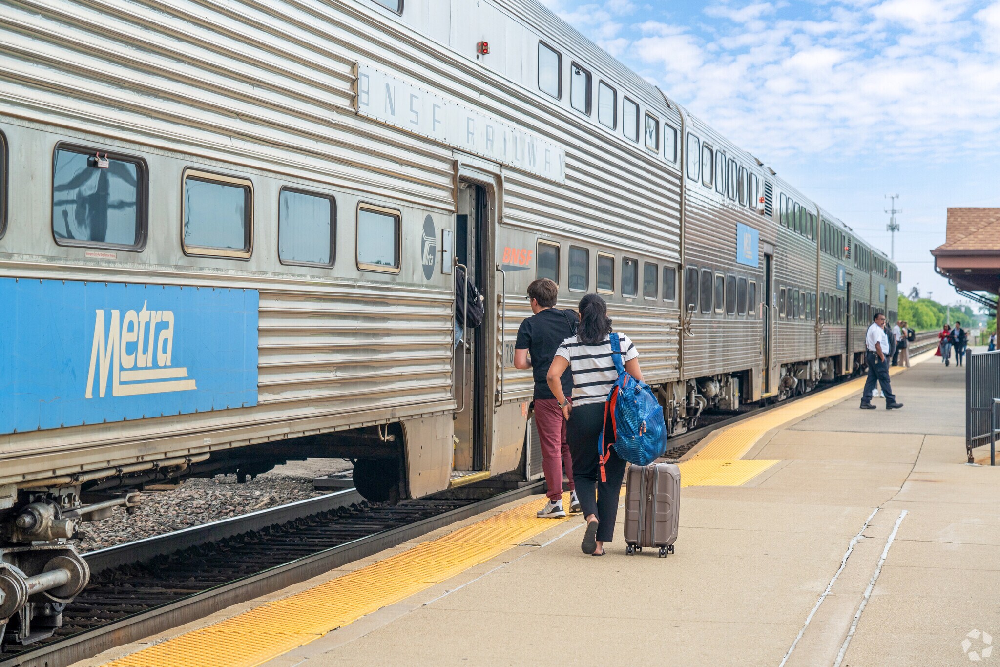 Ashwood Park residents commute to downtown Chicago at the Rte 59 Metra Station in Naperville.