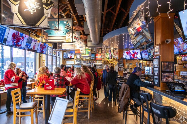 Tom Reid's is a popular sports bar on West Seventh.