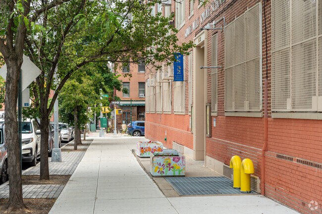View of Ps 32 Samuels Mills Sprole on Hoyt St.