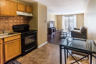 99 E Broadway, Derry, NH 03038