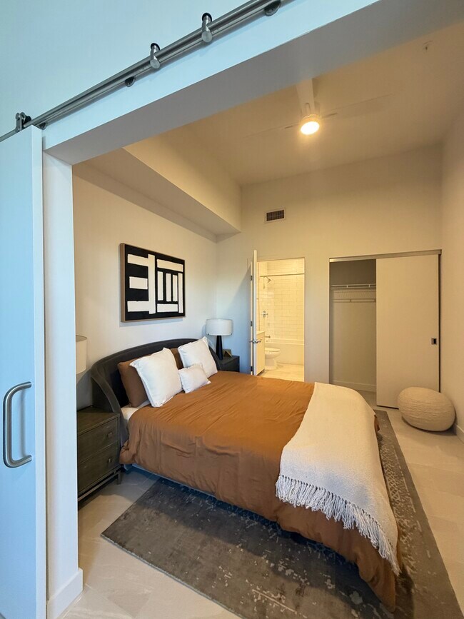 170 NE 23rd St unit T6, Miami, FL 33137 - photo 7