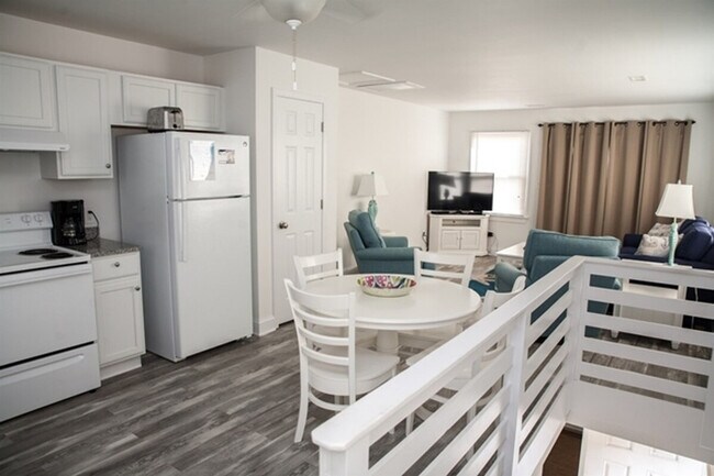 40302 Due E unit ID1255937P, Avon, NC 27915 - photo 3