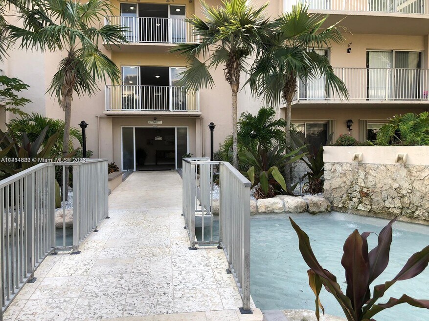 7401 SW 82nd St unit 204S, Miami, FL 33143 - photo 1