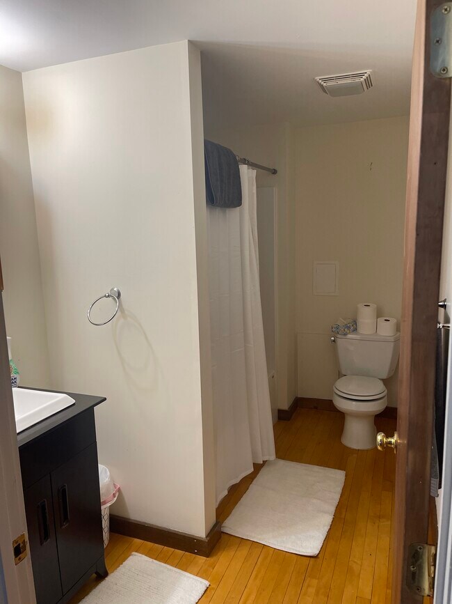 8 N Main St unit 2nd Fl, Upton, MA 01568 - photo 7