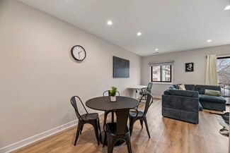 2342 W Touhy Ave Unit ID1054668P, Chicago, IL 60645