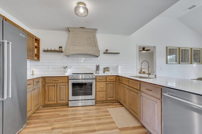 142 W Tisbury Ln unit ID1369218P, Pooler, GA 31322 - photo 6