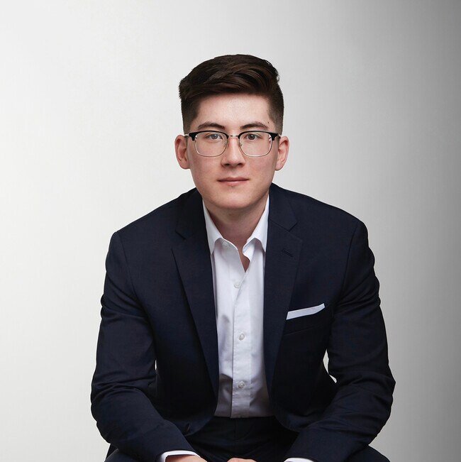 Agent Photo