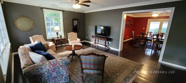 402 Church St NE unit A, Decatur, AL 35601 - photo 4