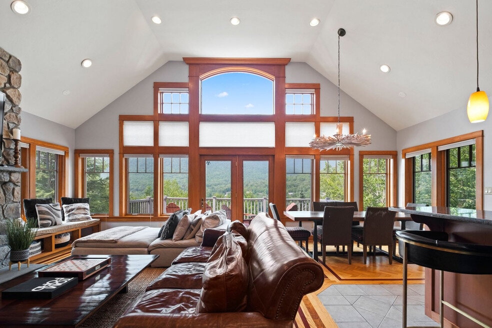 196 Black Mountain Rd unit ID1262025P, Lincoln, NH 03251 - photo 1