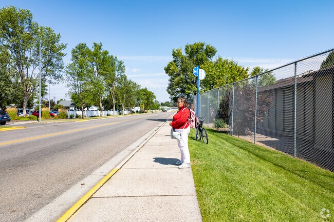 From Two Rivers to downtown Missoula you can easily get by the bus.