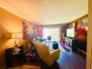 422 Fleeter Ct Unit 422, Kent, OH 44240