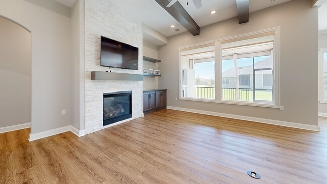 705 N Firefly Ct, Wichita, KS 67235 - photo 2