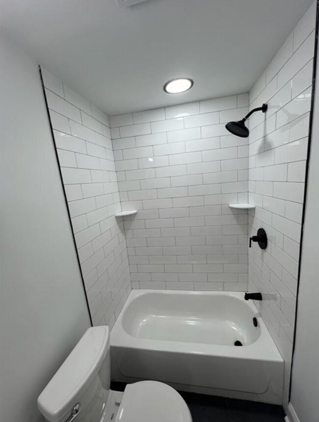 2702 W 7th St unit 1, Chester, PA 19013 - photo 3