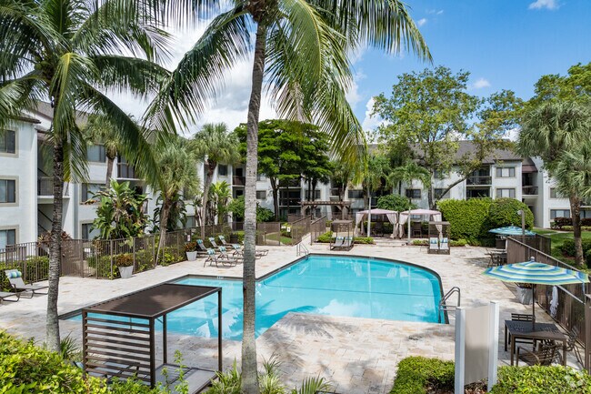 Cascades at the Hammocks, Miami, FL 33196 - photo 2