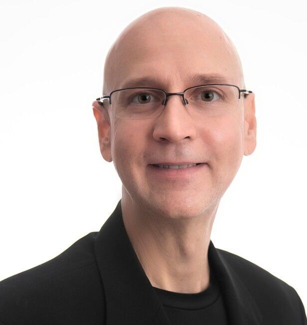 Agent Photo