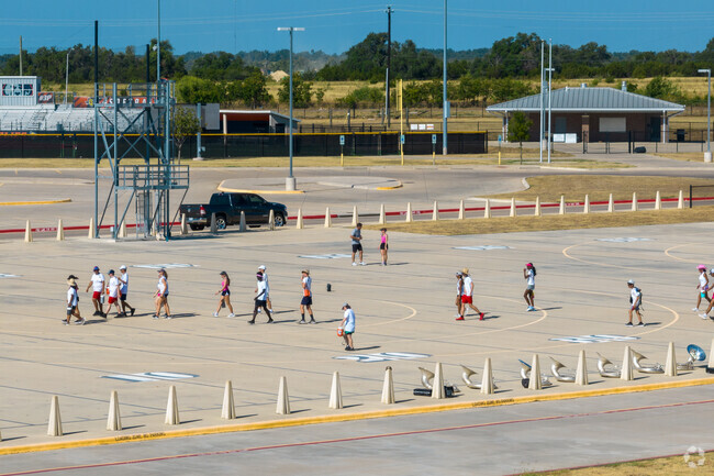 Glenn High School serves students in grades 9 through 12.