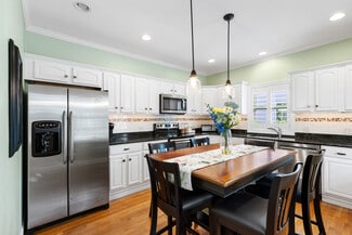 46 Yale Ave Unit 46A, Wakefield, MA 01880