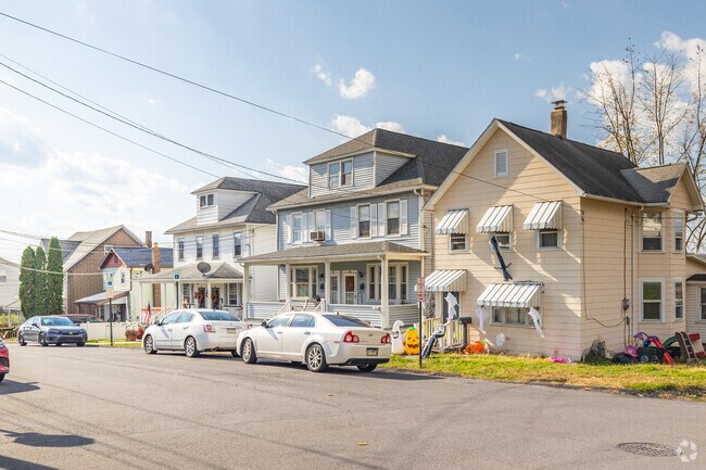 Live in a beautiful and historical Mid-Century traditional style home in Hudson, PA.