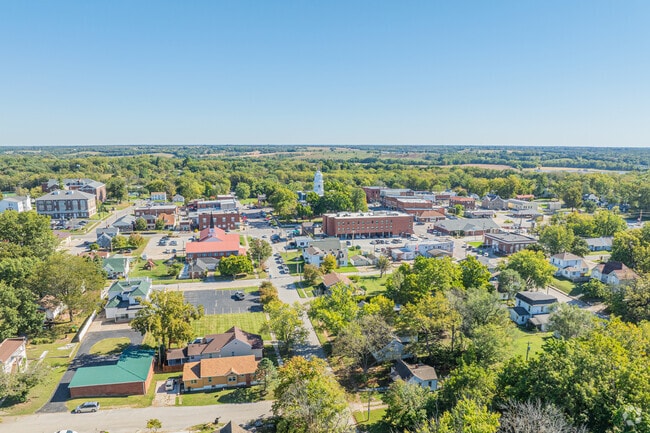State Routes 5 and 240 meet near historic downtown Fayette.