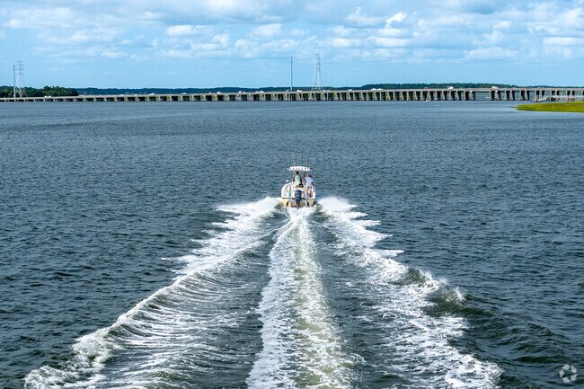 Living in Indigo Run, you are only minutes away from enjoying the Intracoastal Waterways.