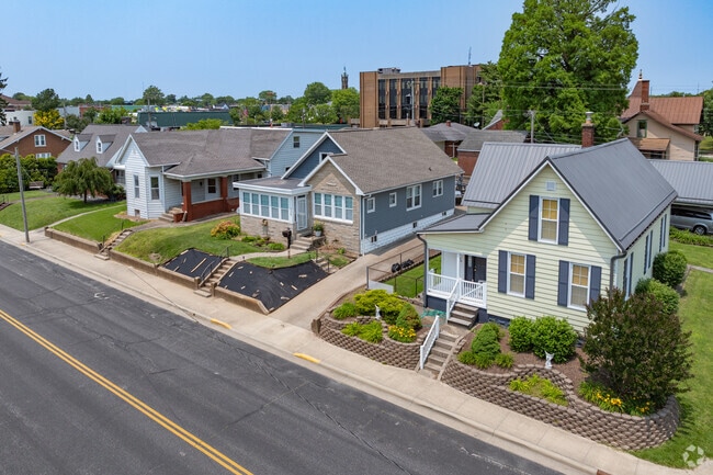 Newer developments, some with homes built in the last 25 years, surround the city.
