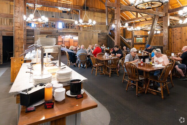 The Barn Restaurant in Archbold has homestyle fair including fried chicken and mashed potatoes.