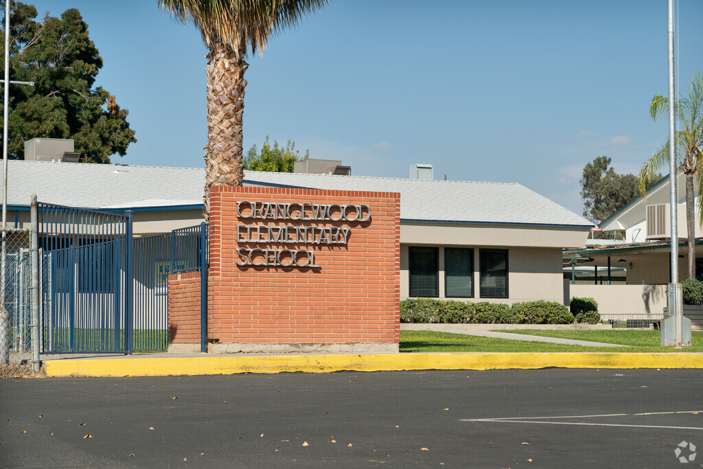 Orangewood Elementary School, Rankings & Reviews - Homes.com