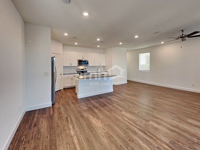 10020 Spire St, Las Vegas, NV 89131 - photo 6
