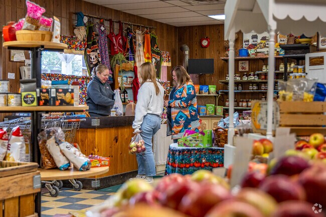 Kistaco Farm Market is where residents of Kiskiminetas head for fresh food and groceries.