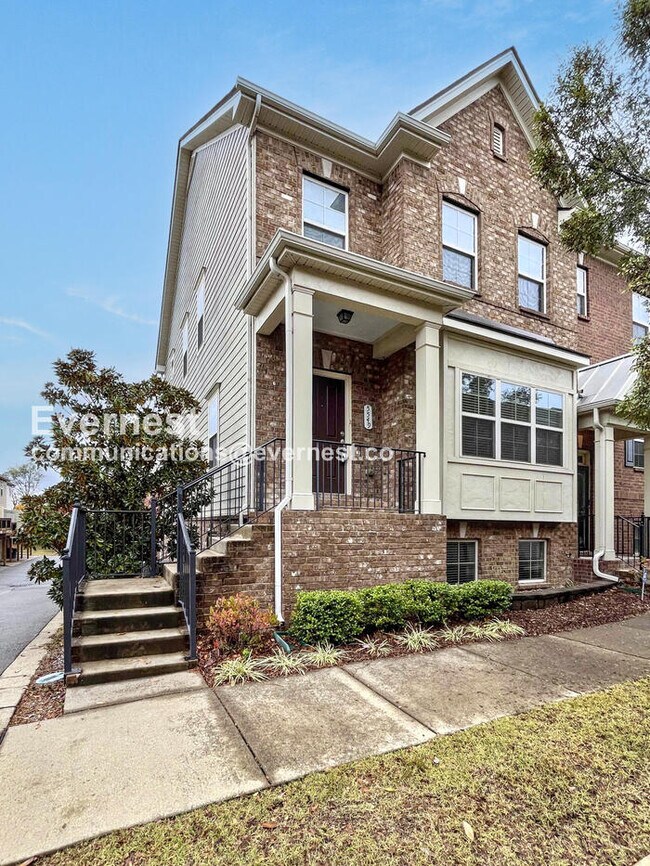 5549 Prada Dr, Nashville, TN 37013