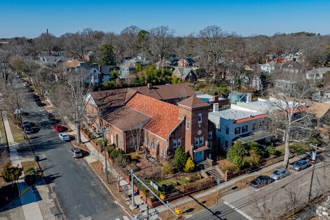 New Horizons Academy Of Excellence serves over 30 students in the Durham, NC area.