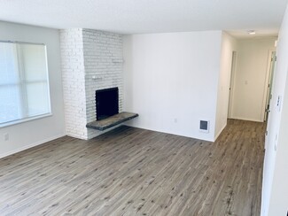 15631 E Burnside St Unit B, Portland, OR 97233