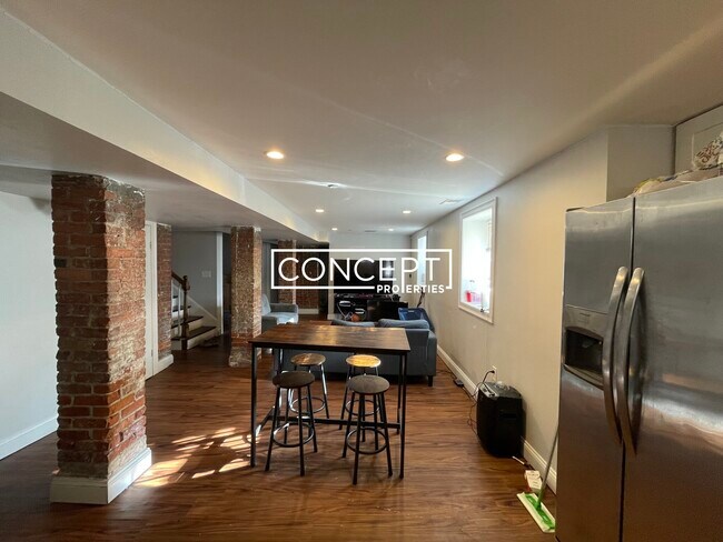 996 Tremont St unit 1, Boston, MA 02120 - photo 3