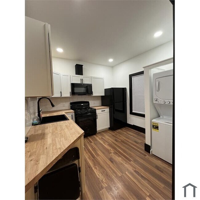 32 Chapel St unit 1R, Norwalk, CT 06850 - photo 7