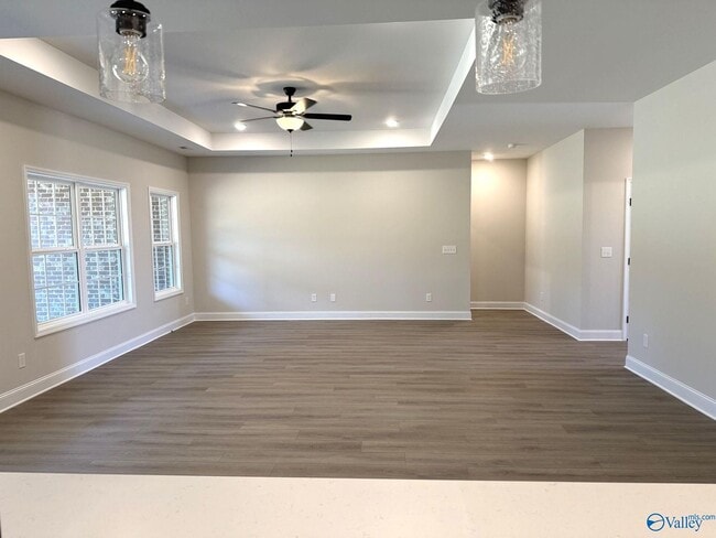 829 Ronnie Dr SE, Hartselle, AL 35640 - photo 3