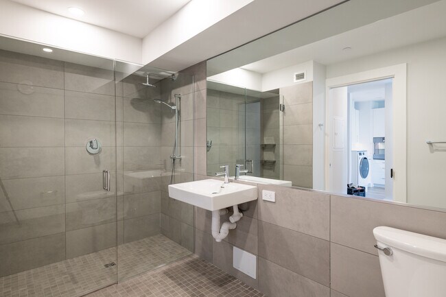 1410 Columbia Rd unit 10A ADA, South Boston, MA 02127 - photo 6