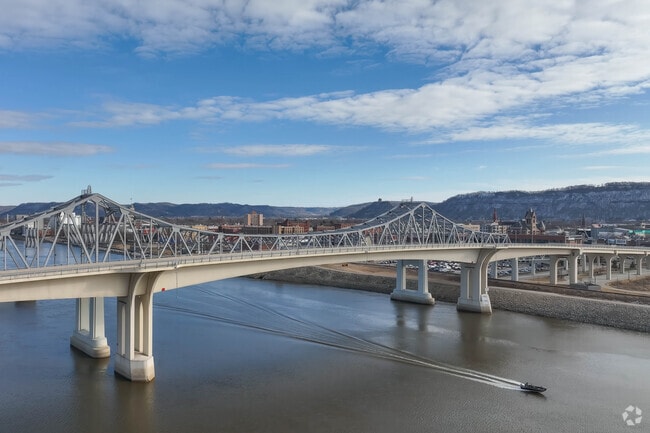 The Winona Bridge connects Winona residents to neighboring Wisconsin.