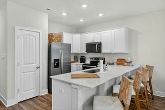 323 Bedington Rd, Martinsburg, WV 25404