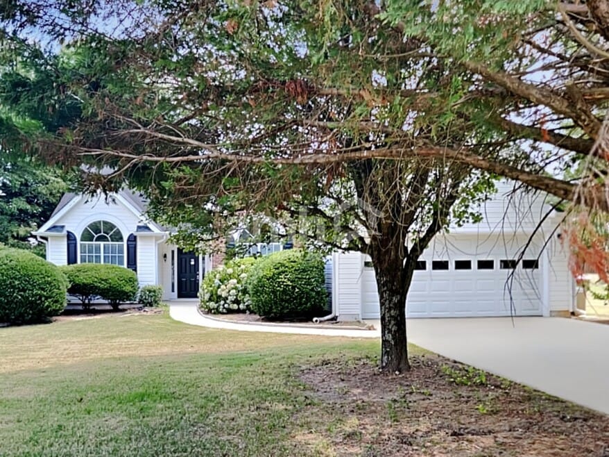 3385 Woodash Ln, Buford, GA 30519 - photo 1