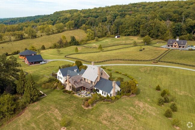 Rolling hills and horse farm estates are common in Aldie.