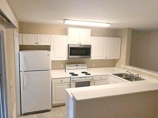6716 Bryant St, Myrtle Beach, SC 29572