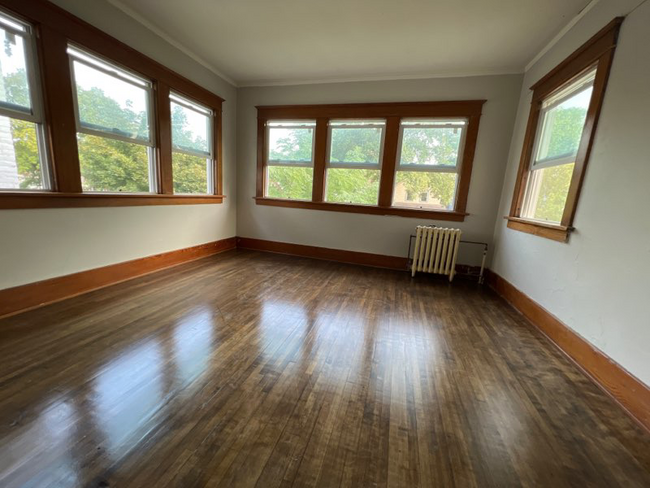 Bedroom #1