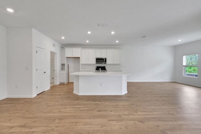 14426 Firebird Dr, Jacksonville, FL 32256 - photo 5